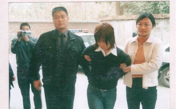 南宫28中国年纪最小的女死刑犯：13岁遭老师和姑父淫奸18岁被枪决！(图3)