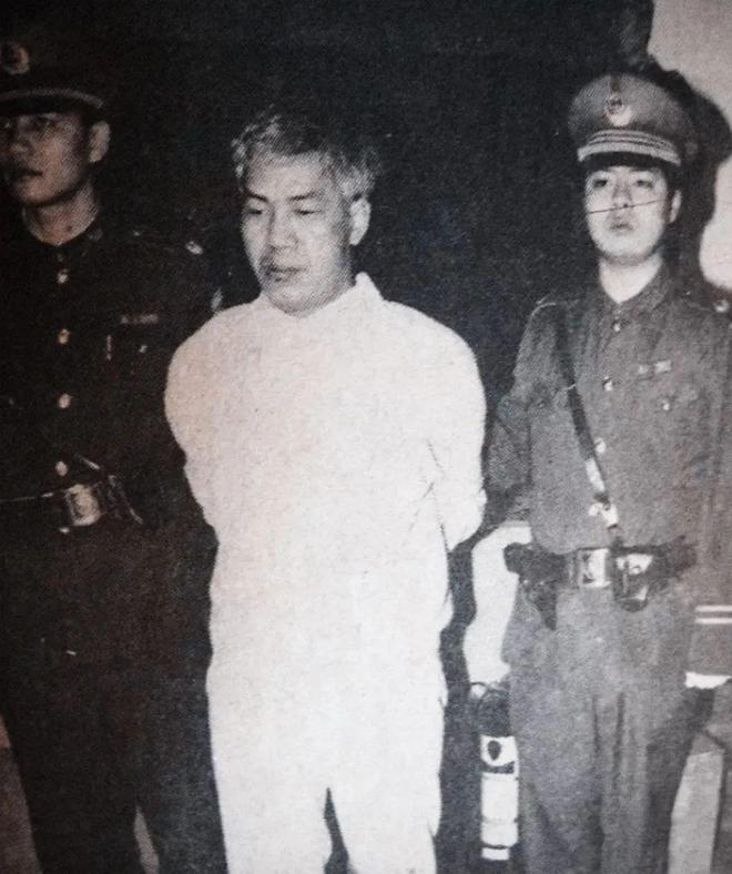 南宫28广州“割奶”奸杀案凶手家中藏有、标本以供发泄…(图1)